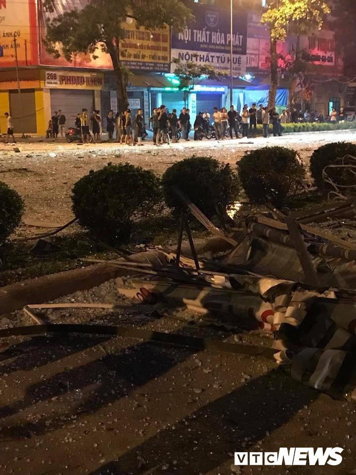 29389336_207593409993373_8650056068195418112_n 3