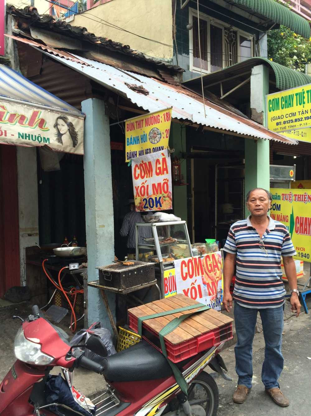 ong Hung tai can nha tranh chap