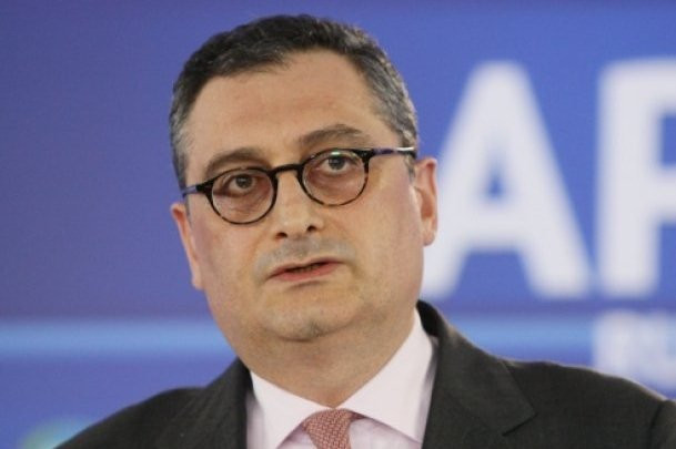 nha-ngoai-giao-nga-1