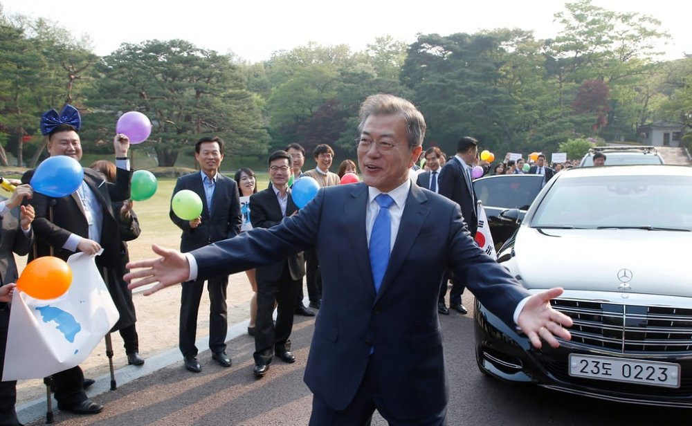 toan-canh-hoi-nghi-thuong-dinh-lien-trieu-1