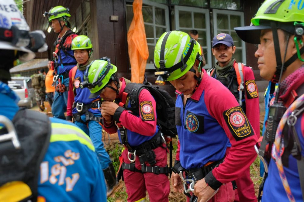 thai-lan-giai-cuu-doi-bong-thieu-nien-9 8