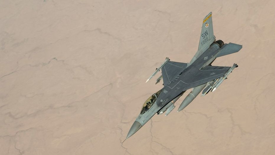 f-16