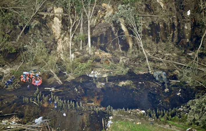 dong-dat-nhat-cuu-ho-2