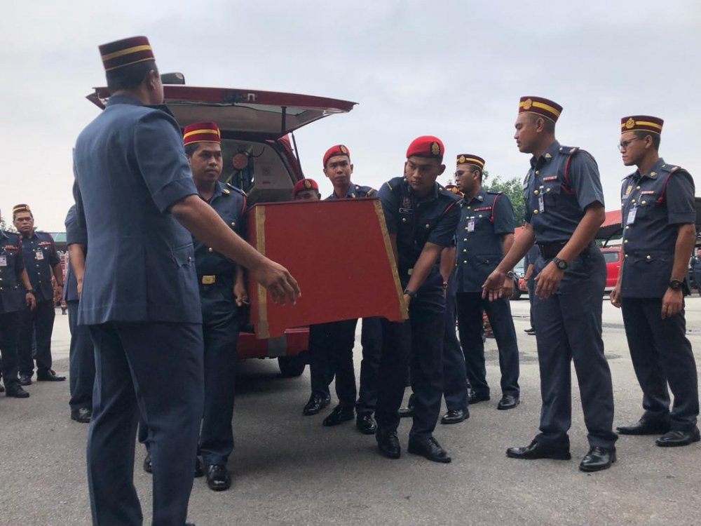 6-tho-lan-thiet-mang-khi-tim-thieu-nien-roi-xuong-ho-7 7