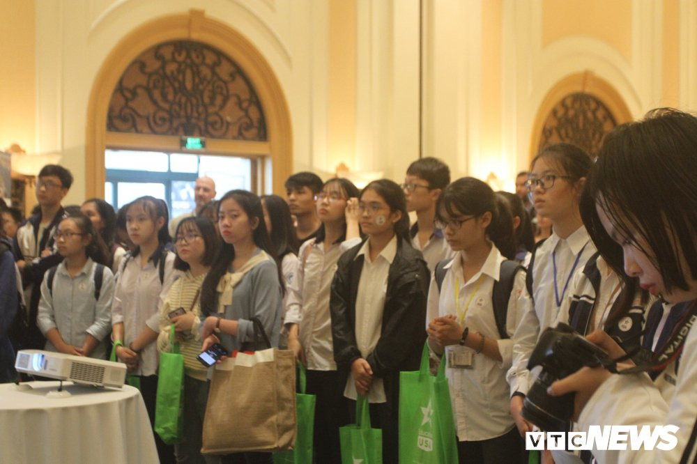 trien-lam-du-hoc-my-stem-kinhdoanh (30) 4