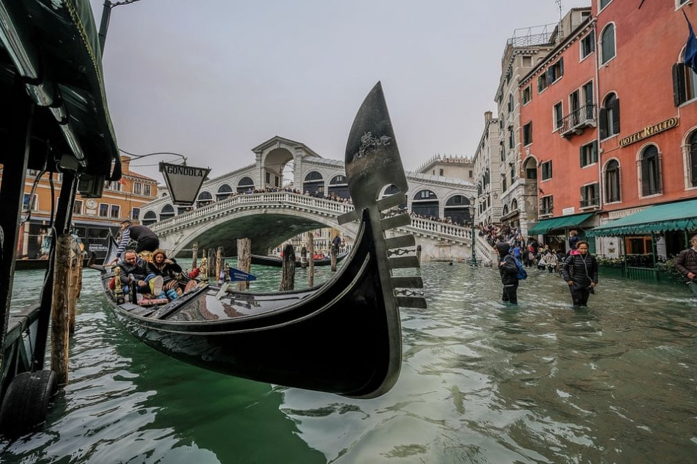 venice-flood-6-getty 5