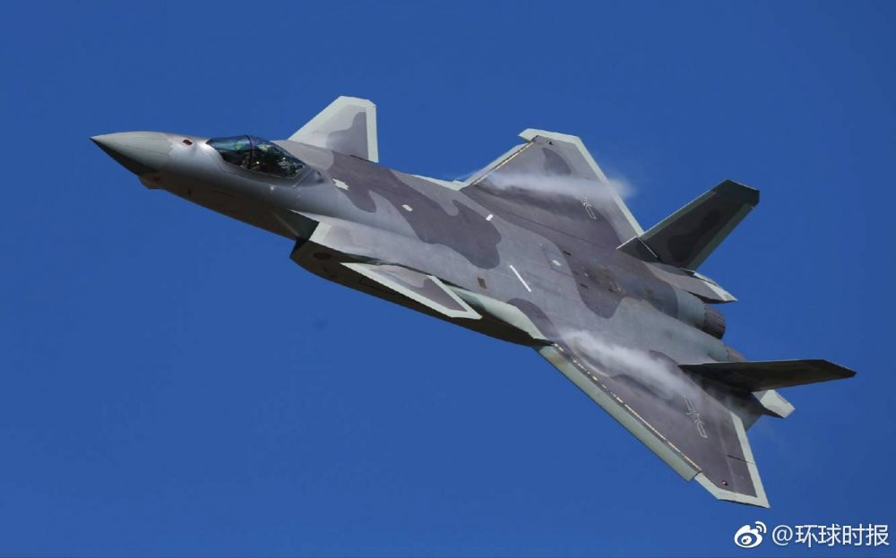 trien-lam-hang-khong-11 11