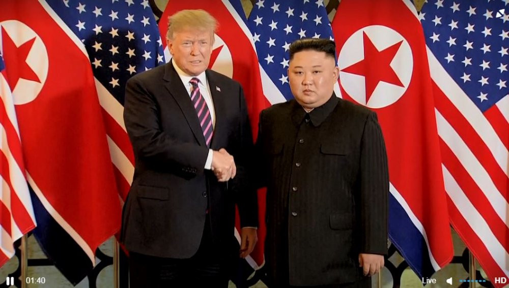 trump-kim-11 18