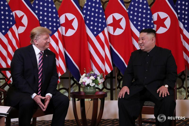 trump-kim-smile
