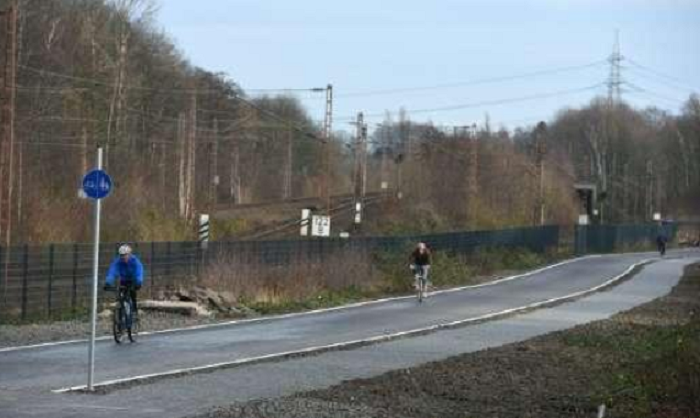 cao-toc-xe-dap-o-duc-1 4