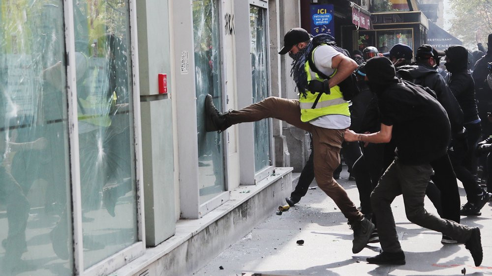 bieu-tinh-paris-mayday-2