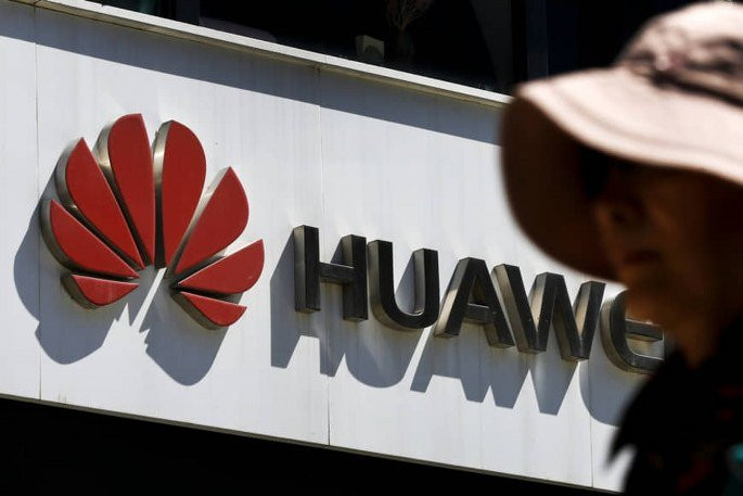 huawei-ban-cong-ty-1_685x457
