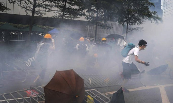 bieu-tinh-hong-kong-14_685x411 4