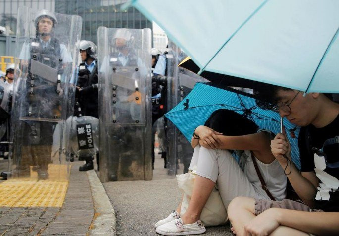 bieu-tinh-hong-kong-18_685x476 8