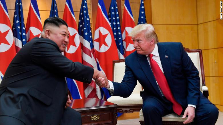 trump-kim-dmz4