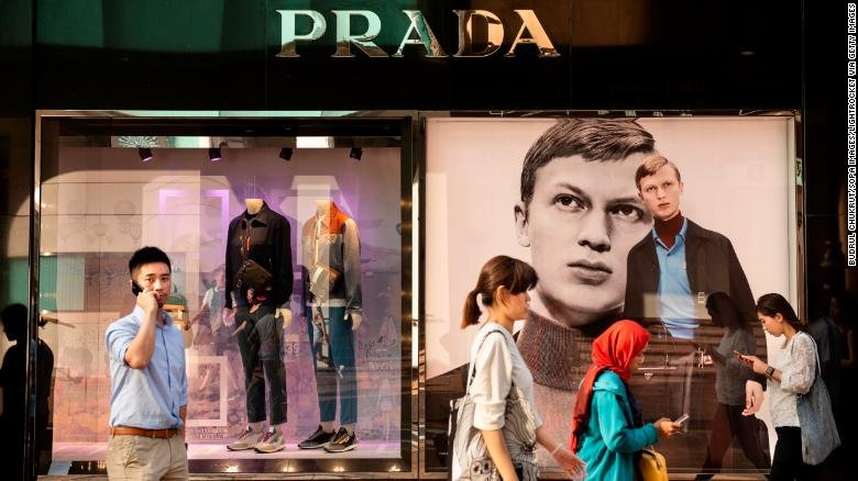 190809040310-prada-hong-kong-0426-restricted-exlarge-169