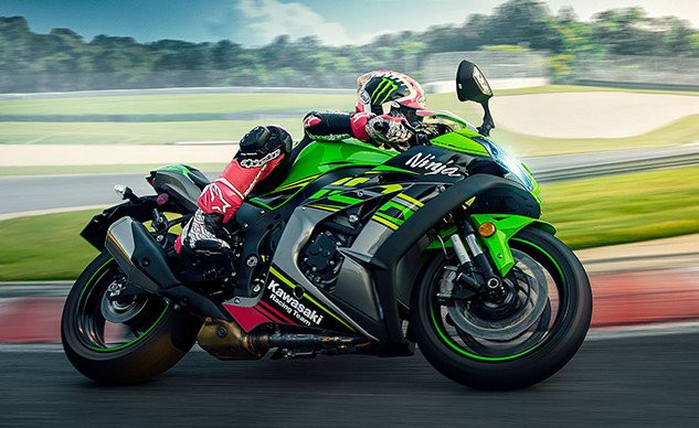 Kawasaki Ninja ZX-10R 2019 nang cap dong co, manh hon 200 ma luc hinh anh 1
