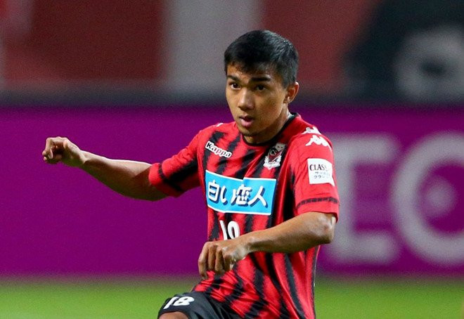 Tuyen Thai Lan khong goi 4 ngoi sao dang xuat ngoai du AFF Cup 2018 hinh anh 1