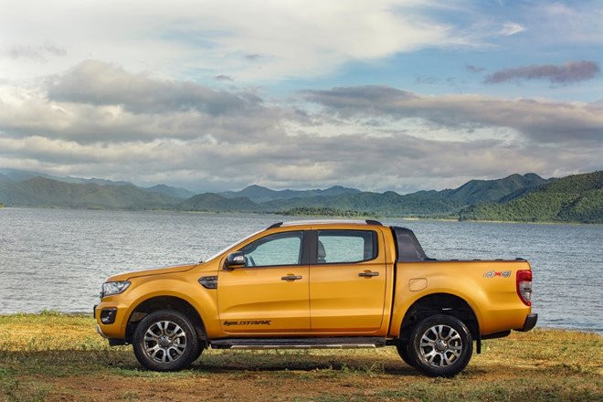 Ford Ranger 2019 co 7 phien ban, gia tu 630 trieu dong tai Viet Nam hinh anh 2