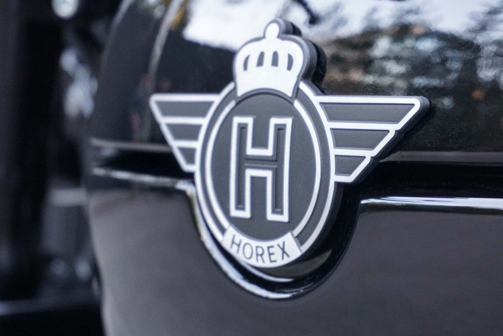 Sieu moto 6 xy-lanh Horex VR6 Raw co gia 40.000 USD tai Duc hinh anh 2