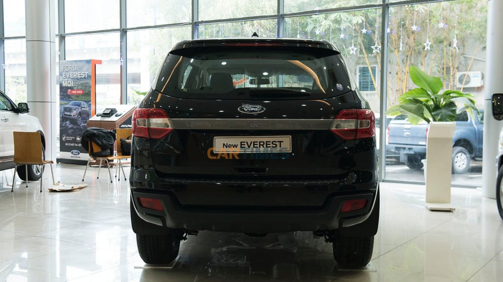 Ford Everest Ambiente2 3