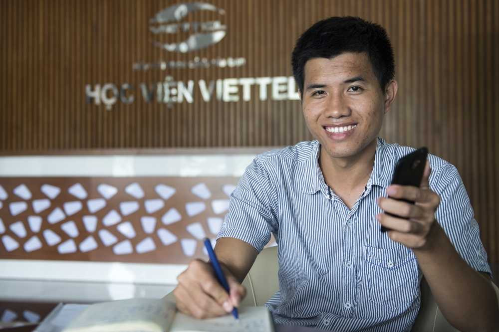 Khong co mot ngay nghi tu khi cac doi thi truong den Viet Nam, Hoang Manh Cuong da co nhung trai nghiem dang nho