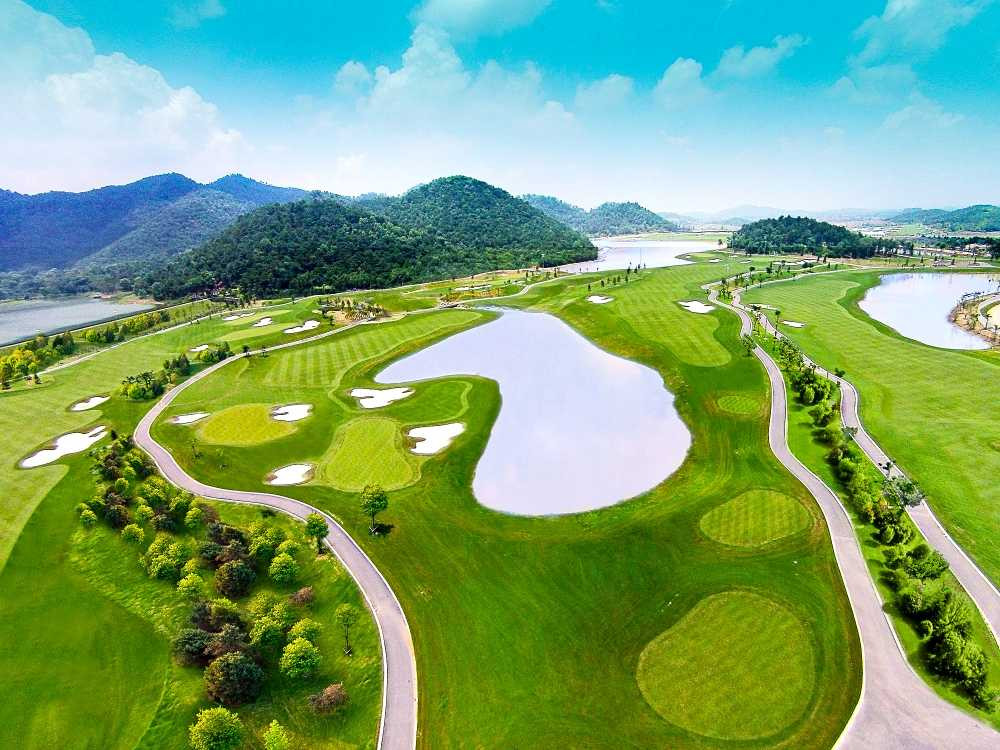 BRG Legend Hill Golf Resort Hole-17-
