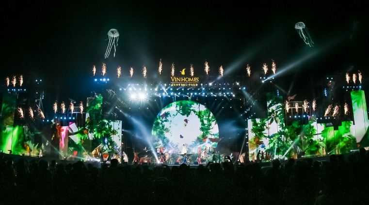 A3_Dai nhac hoi Dai hy Xuan 2017 se pha ky luc cua Le hoi am nhac Ngay dau tien o Thien duong duoc to chuc tai Vinhomes Central Parl thang 7.2016