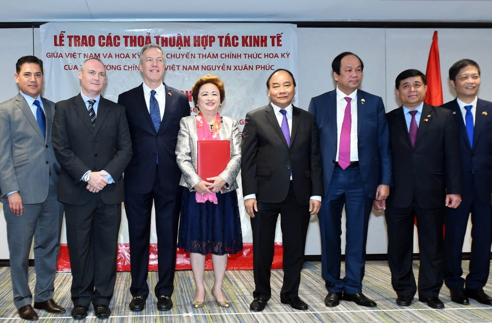 Thoa thuan hop tac voi Nicklaus va Hilton tai My (1) 3