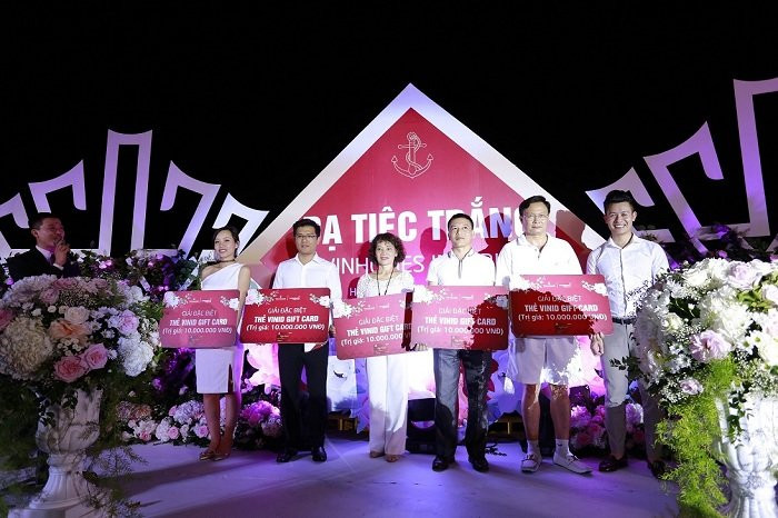 1707_VHIP_Da tiec trang_Anh 4 4