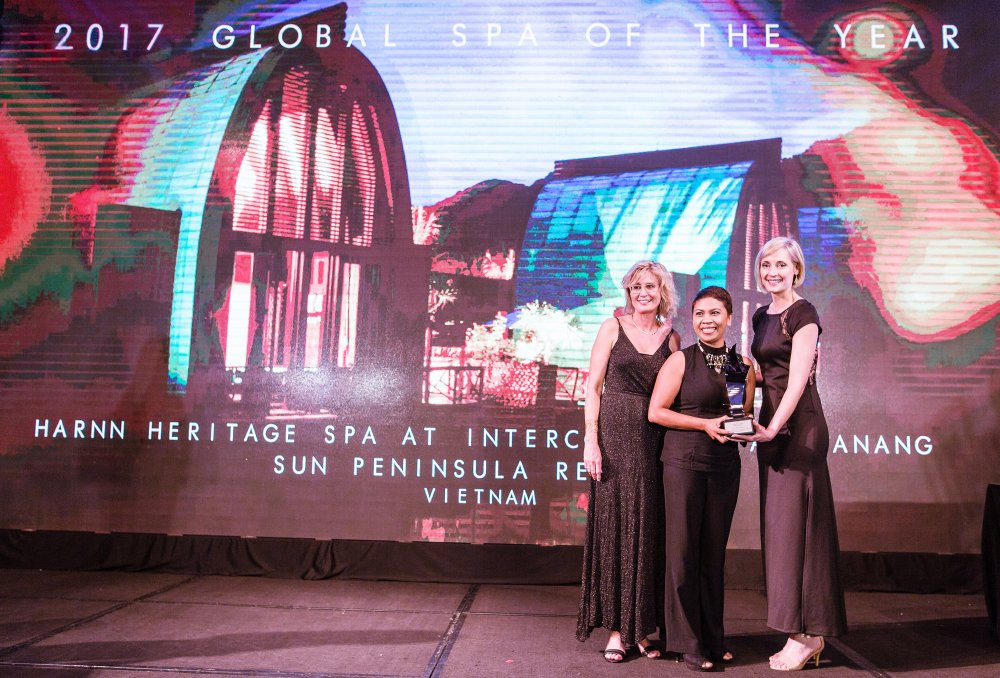 HARNN Spa Heritage -nhan giai Spa tot nhat the gioi (2) 6