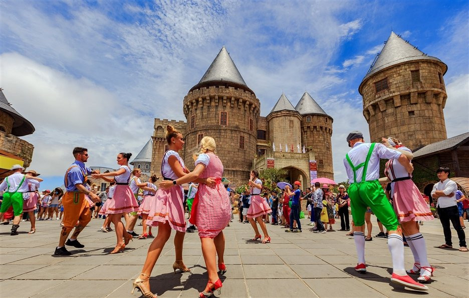 anh 7- Le hoi B'estival Ba Na Hills 7