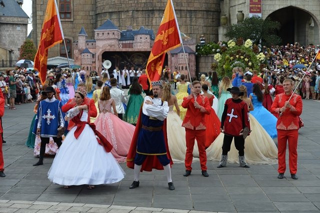 Carnival Sun World Ba Na Hills (36) (1)