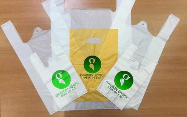 photo-1-15233259936911355109142