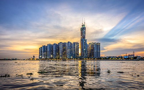 cho-doi-cu-hich-lon-tren-thi-truong-von-khu-vuc