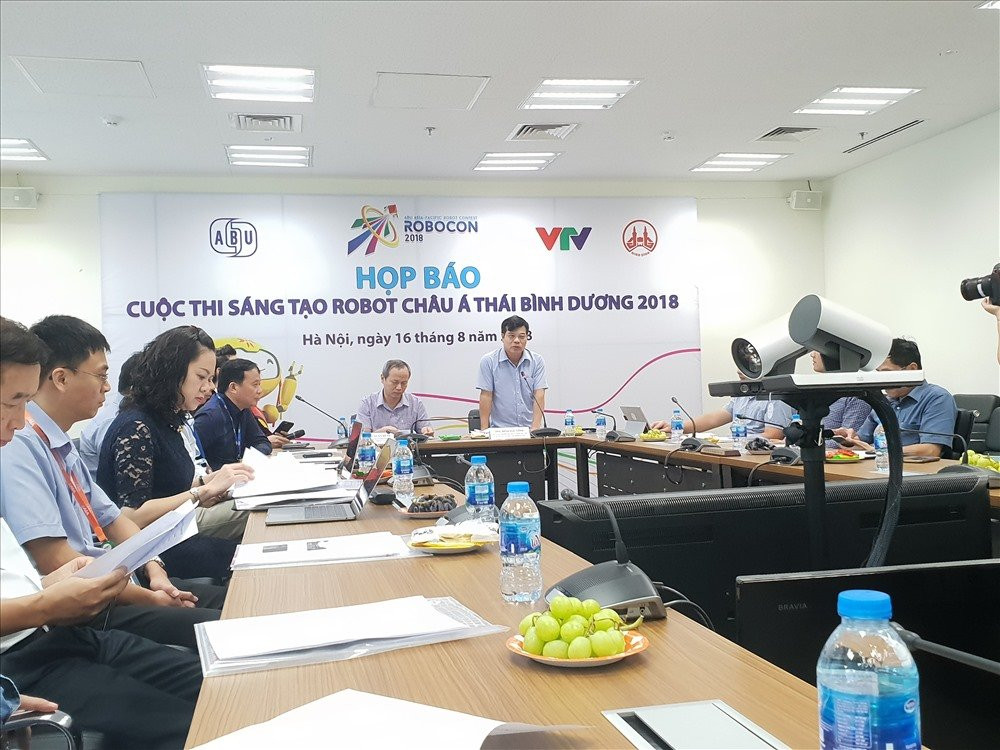 hop bao robocon 2018