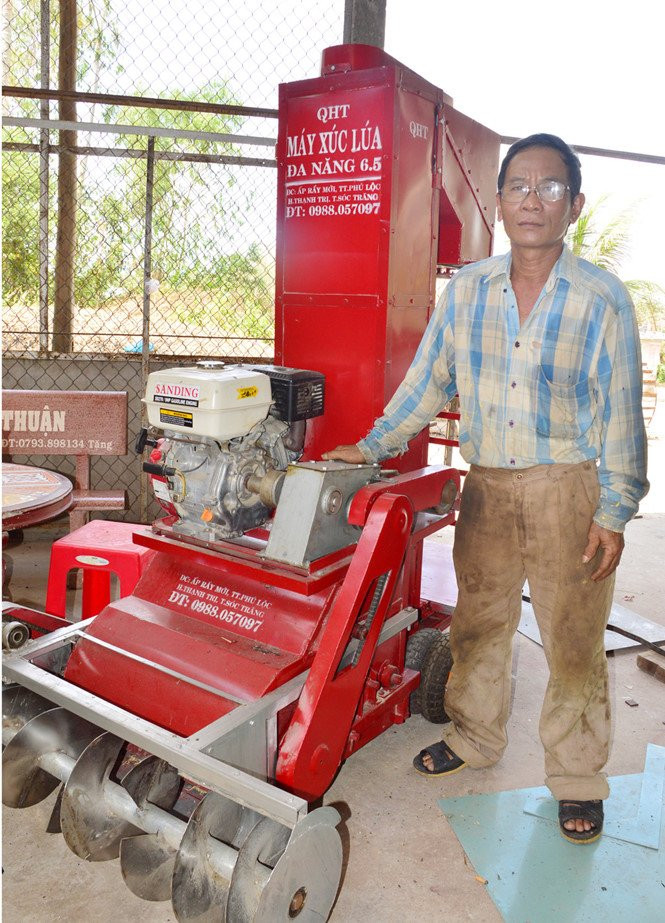 Lao nong che tao may xuc lua da nang