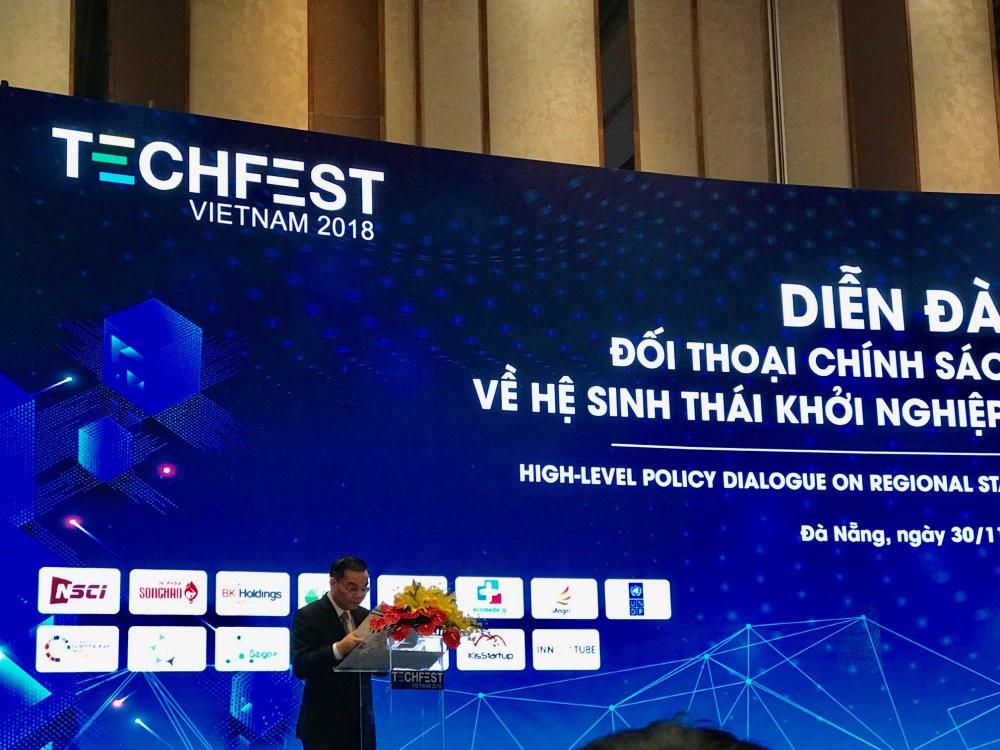 Chinh sach chuyen minh (1)