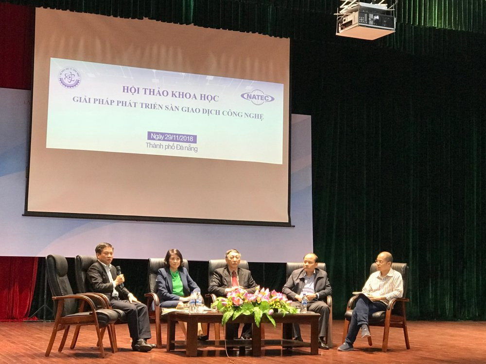 Hoi nghi chieu 28.11 (3) 3