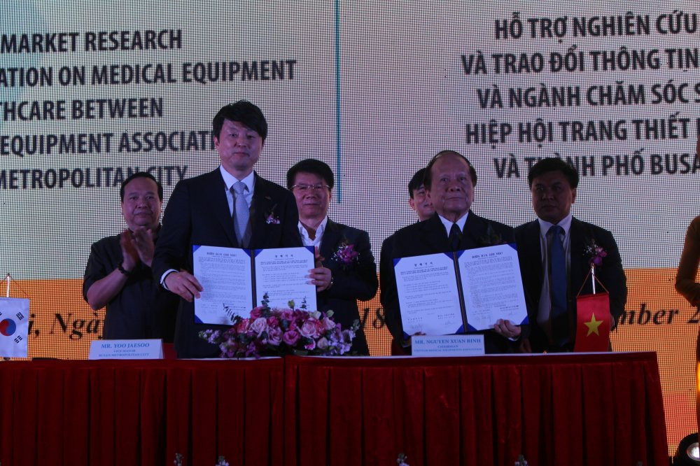 vietnam medipharm expo 2018 (1)