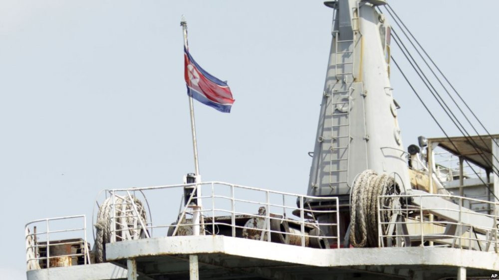 F5516E5A-A67C- tau hang trieu tien VOA 5