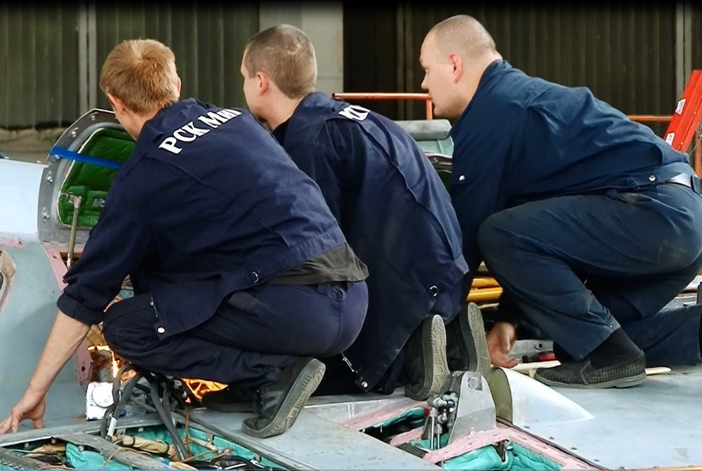 0_21b567_af2783cc_orig 13