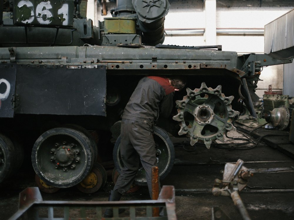 5aba41ac15e9f976ad45d635