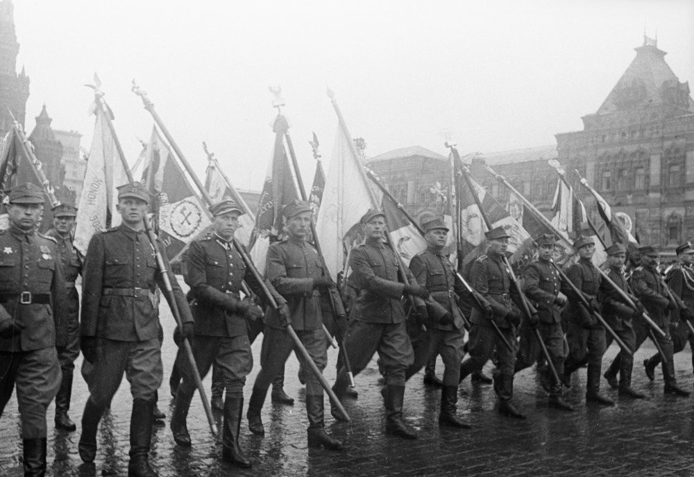 5aeae28c15e9f966650c4e8e 5