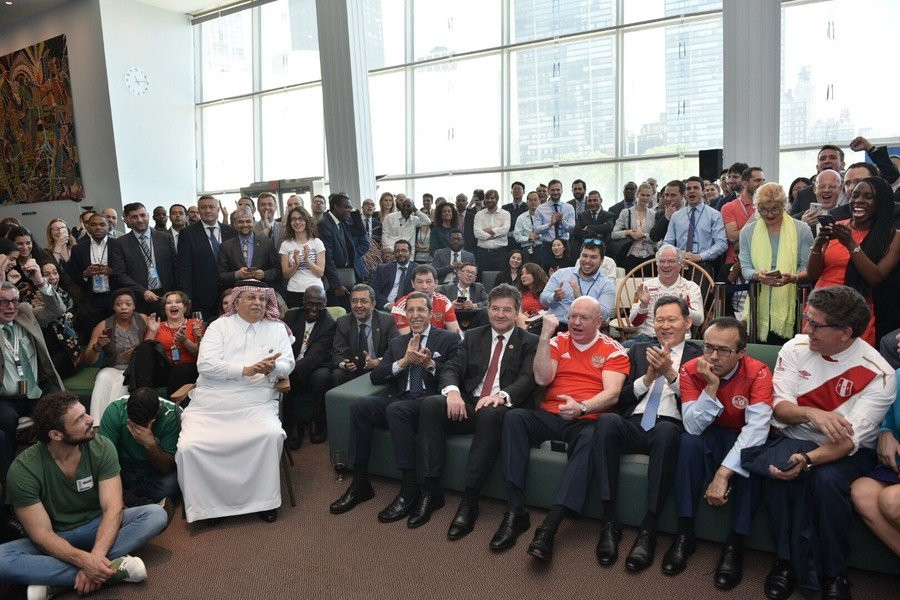 5b22f4a1dda4c835478b4616