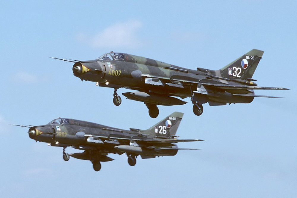 Sukhoi_Su-22M4,_Czech_Republic_-_Air_Force_AN2219330