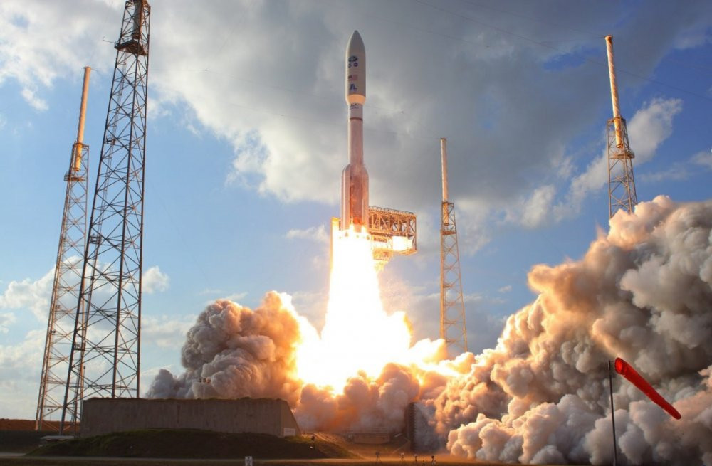 goes-s-michael-deep-15247-1280x854