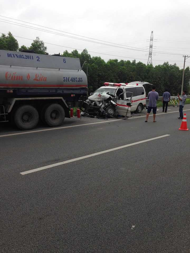 14593160_1077750192320265_1568628713_n