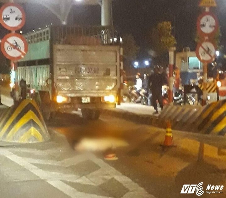 Canh sat giao thong bi dam chet, cảnh sát giao thông bị đâm chết, thiếu tá csgt bị tông chết, csgt bị tông chết, csgt, tai nạn giao thông, tai nạn giao thông mới nhất, tin tức trong ngày, tai nạn, xã hội, tin tức trong ngày, vụ csgt bị tông ở đồng nai, vtc, vtc news -1