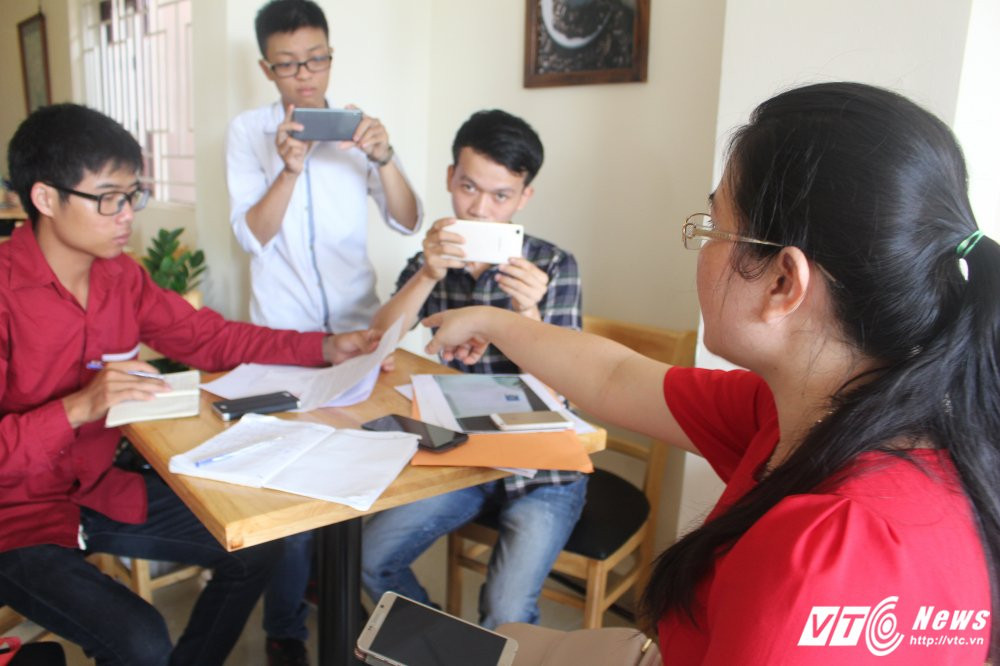 Hinh anh Cong an TP.HCM ket luan be 7 tuoi khong bi xam hai: Nguoi nha phan ung gay gat